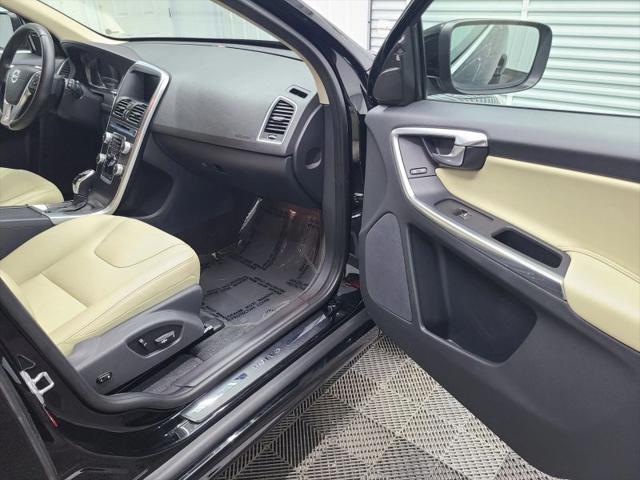2016 Volvo XC60 T5 Premier