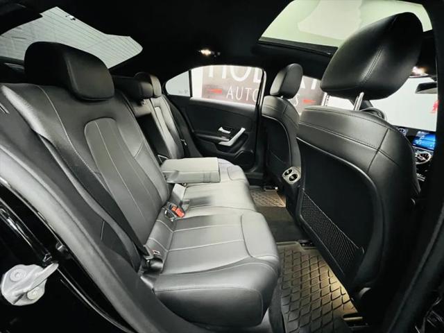2021 Mercedes-Benz A 220 A 220