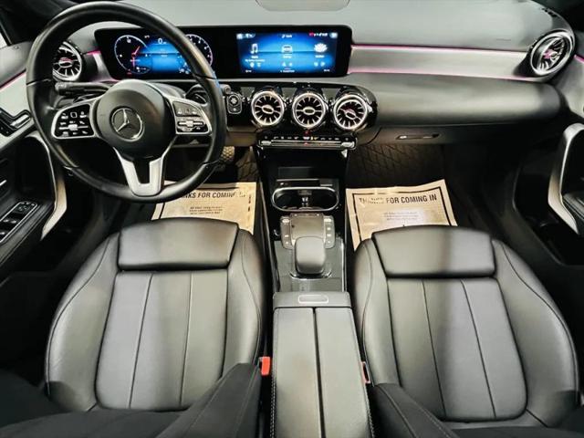 2021 Mercedes-Benz A 220 A 220