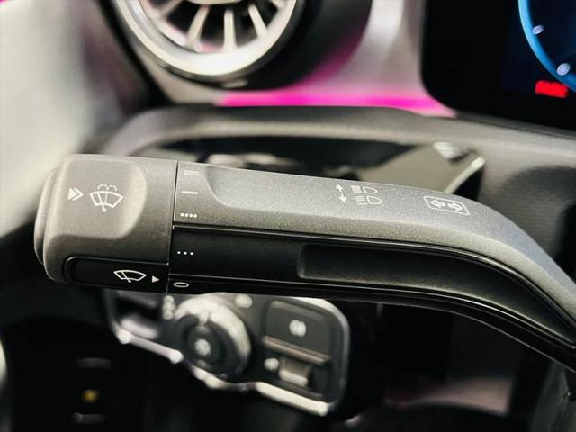 2021 Mercedes-Benz A 220 A 220
