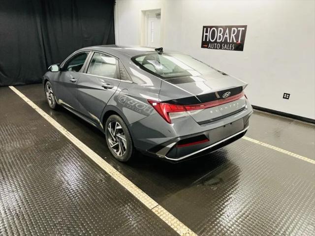 2025 Hyundai Elantra Limited