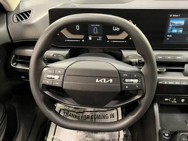 2025 Kia K4 LX