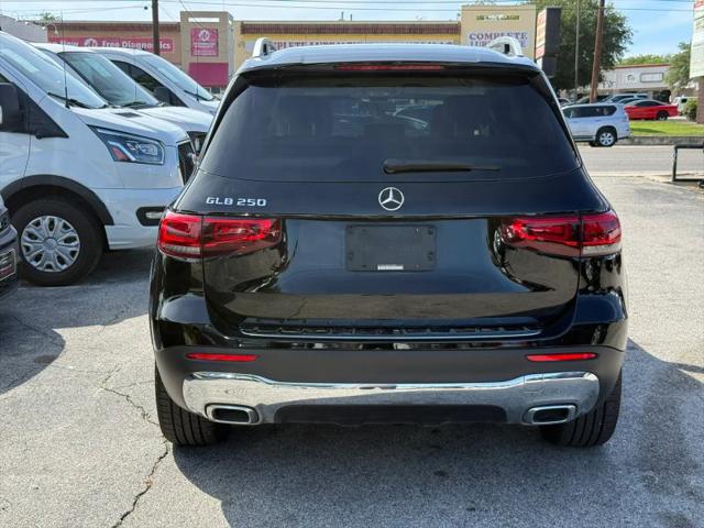 2021 Mercedes-Benz GLB 250