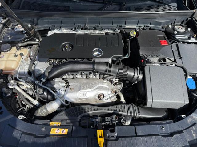2021 Mercedes-Benz GLB 250
