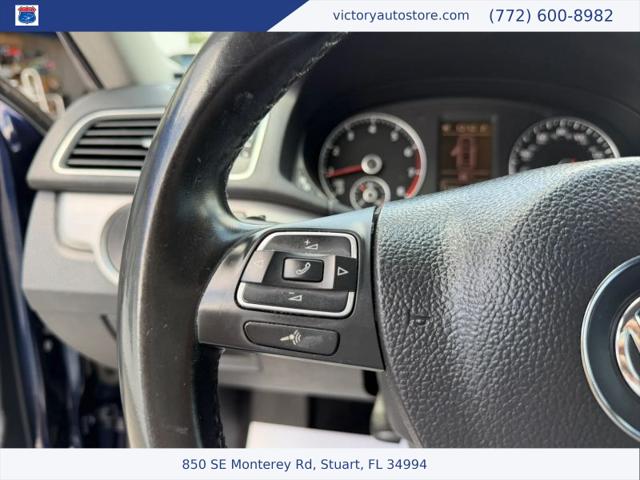 2014 Volkswagen Passat 2.5L SE