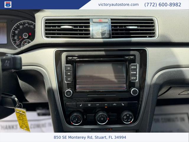 2014 Volkswagen Passat 2.5L SE