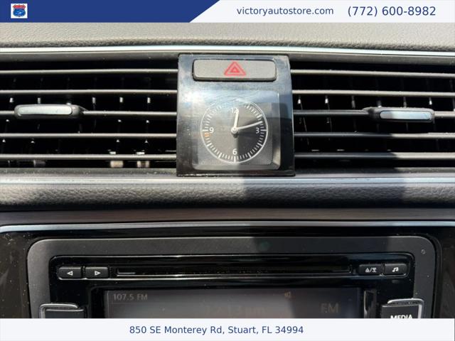 2014 Volkswagen Passat 2.5L SE
