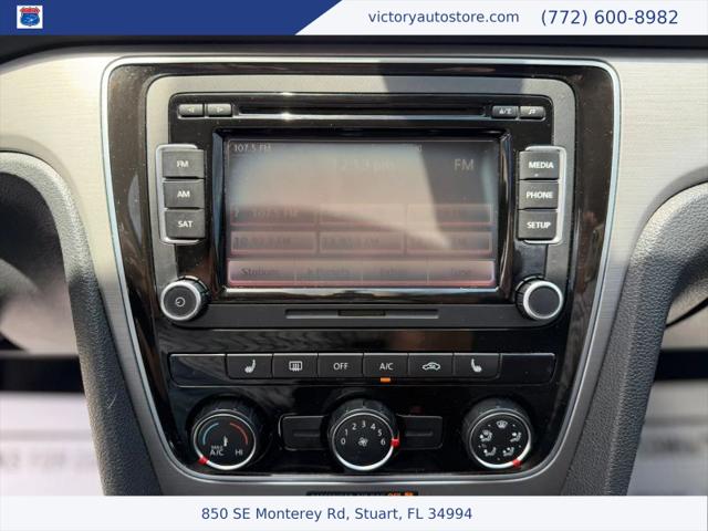 2014 Volkswagen Passat 2.5L SE