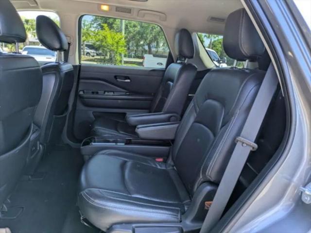 2022 Nissan Pathfinder SV 2WD