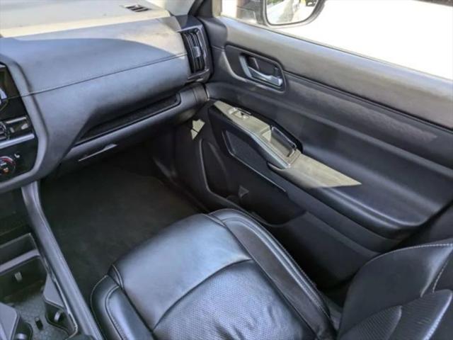 2022 Nissan Pathfinder SV 2WD