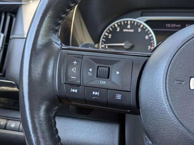 2022 Nissan Pathfinder SV 2WD