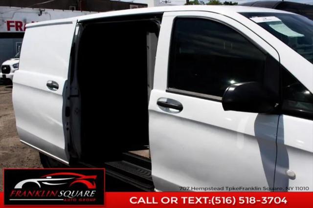 2019 Mercedes-Benz Metris Base