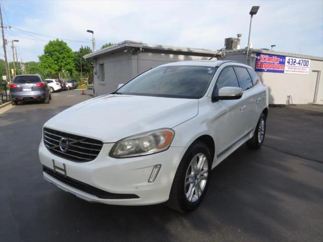 2016 Volvo XC60 T5 Drive-E Premier