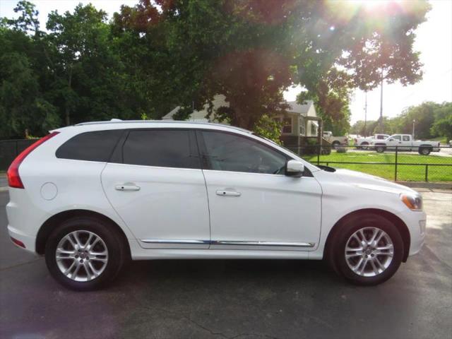 2016 Volvo XC60 T5 Drive-E Premier