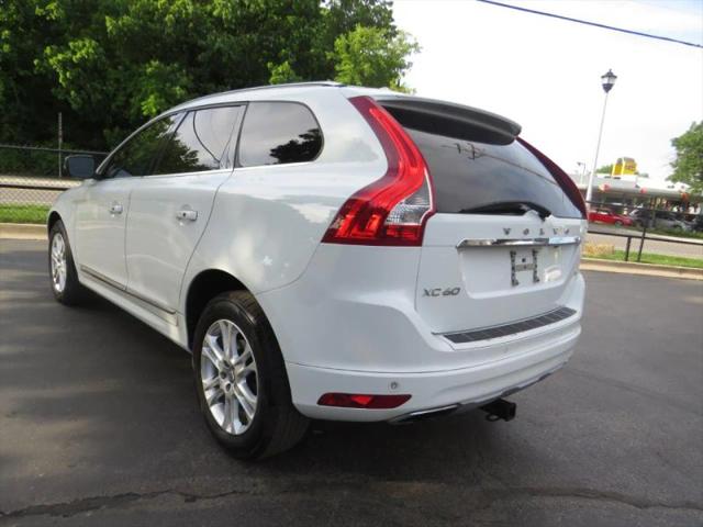 2016 Volvo XC60 T5 Drive-E Premier