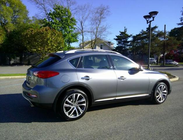2017 INFINITI QX50 Base