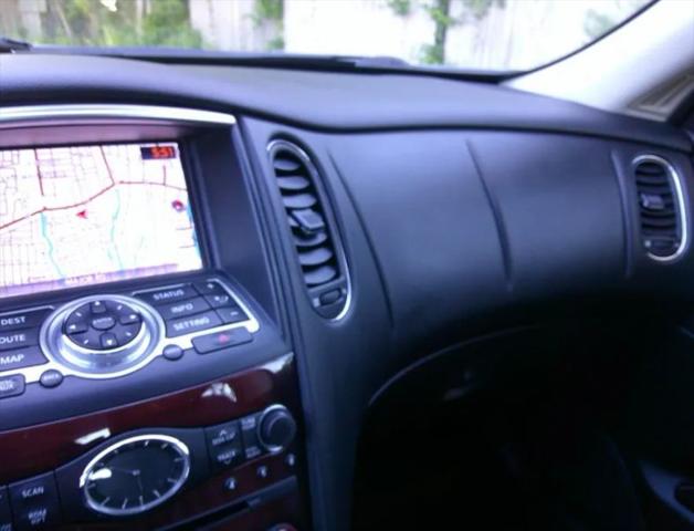 2017 INFINITI QX50 Base