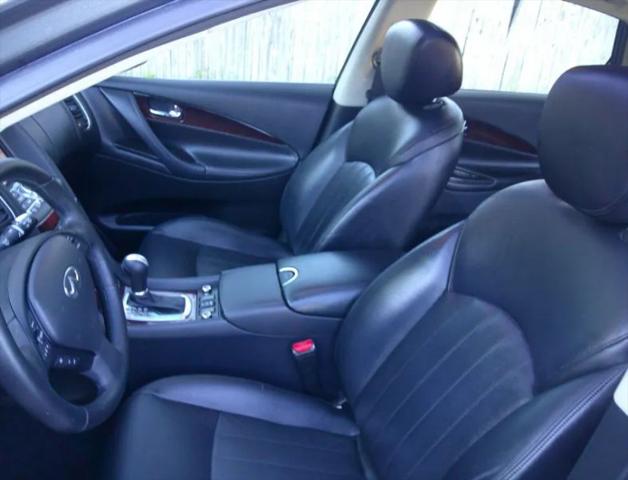 2017 INFINITI QX50 Base