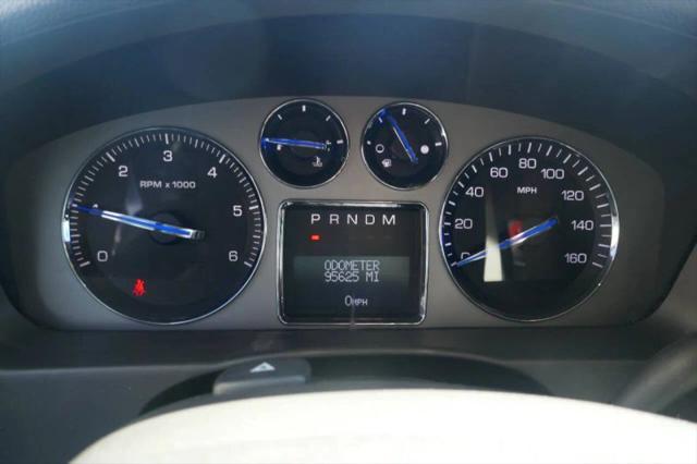 2008 Cadillac Escalade Standard