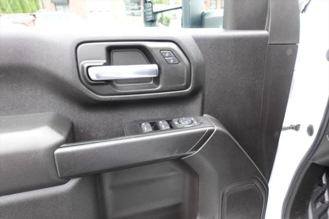 2023 GMC Sierra 2500HD Pro
