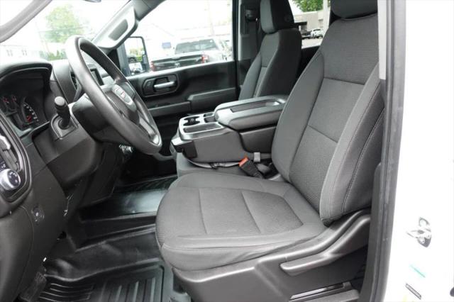 2023 GMC Sierra 2500HD Pro