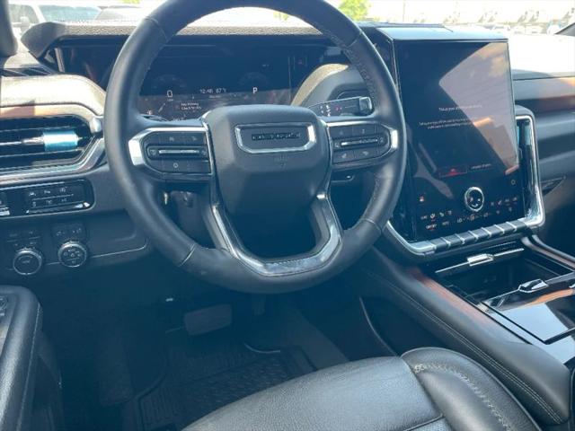 2025 GMC Yukon 4WD Denali