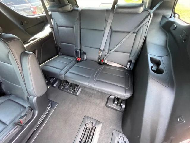 2025 GMC Yukon 4WD Denali