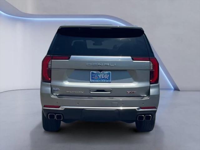 2025 GMC Yukon 4WD Denali