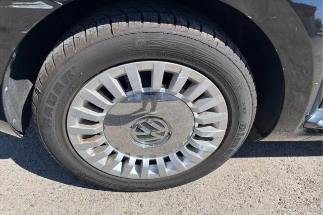 2013 Volkswagen Beetle 2.5L