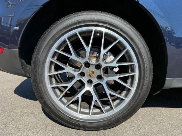 2017 Porsche Macan S