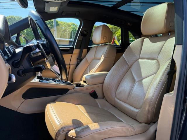 2017 Porsche Macan S