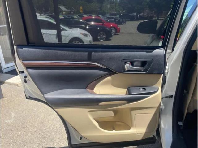 2014 Toyota Highlander Limited V6