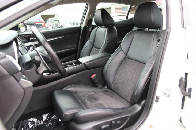 2016 Nissan Maxima 3.5 SR