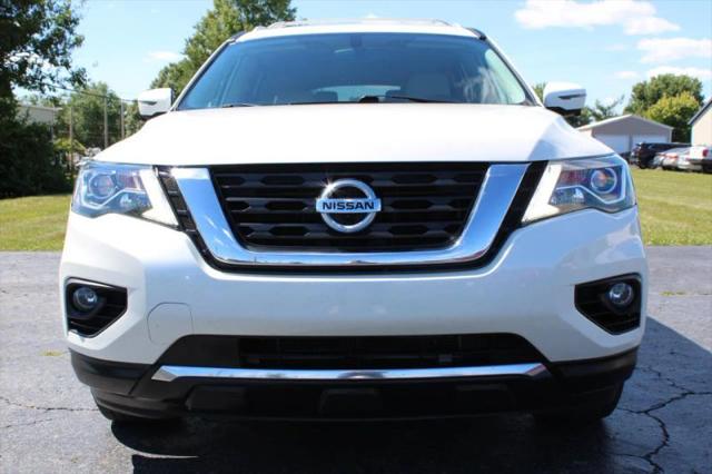 2017 Nissan Pathfinder Platinum