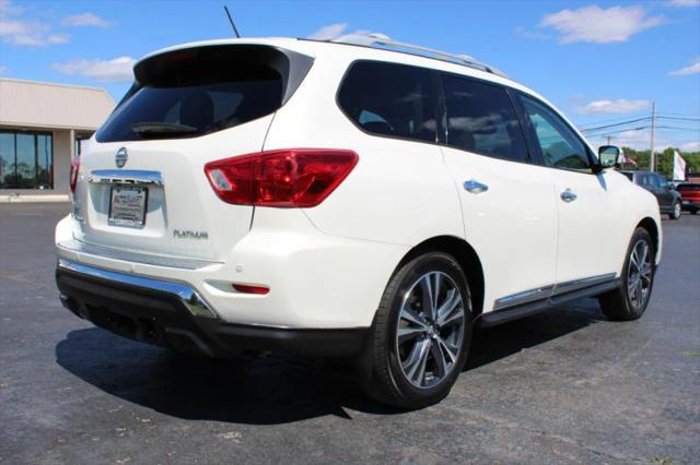 2017 Nissan Pathfinder Platinum