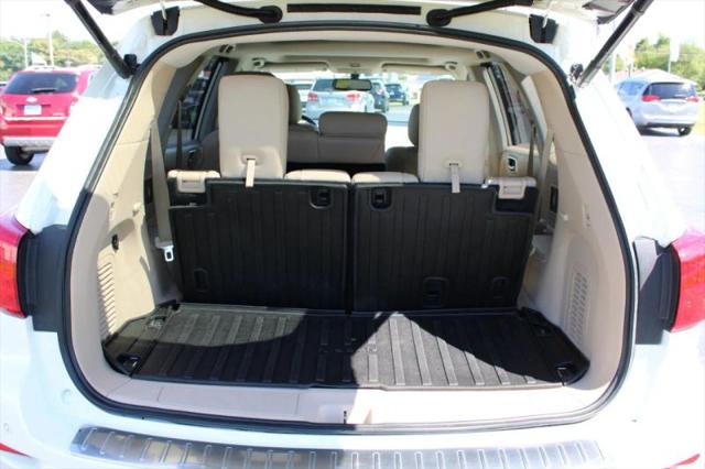 2017 Nissan Pathfinder Platinum