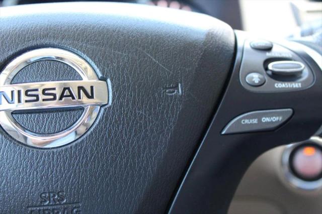 2017 Nissan Pathfinder Platinum