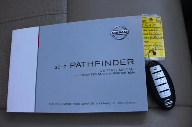 2017 Nissan Pathfinder Platinum