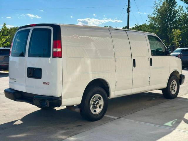 2016 GMC Savana 3500 Work Van