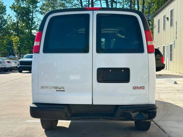 2016 GMC Savana 3500 Work Van