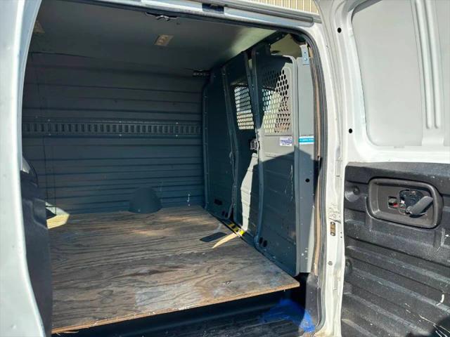 2016 GMC Savana 3500 Work Van