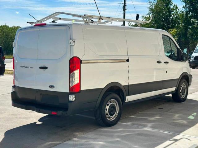 2015 Ford Transit w/Sliding Side Door w/RWB