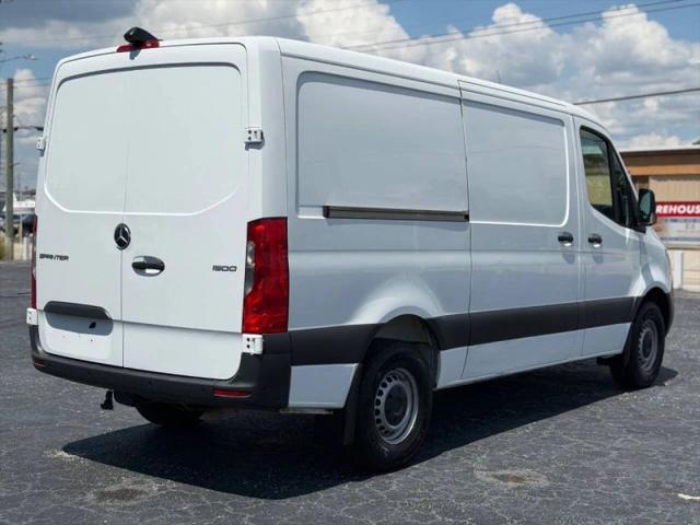 2022 Mercedes-Benz Sprinter 1500 Standard Roof I4
