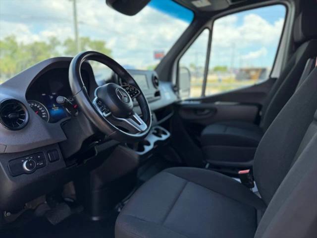 2022 Mercedes-Benz Sprinter 1500 Standard Roof I4