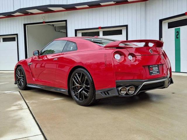 2017 Nissan GT-R Premium