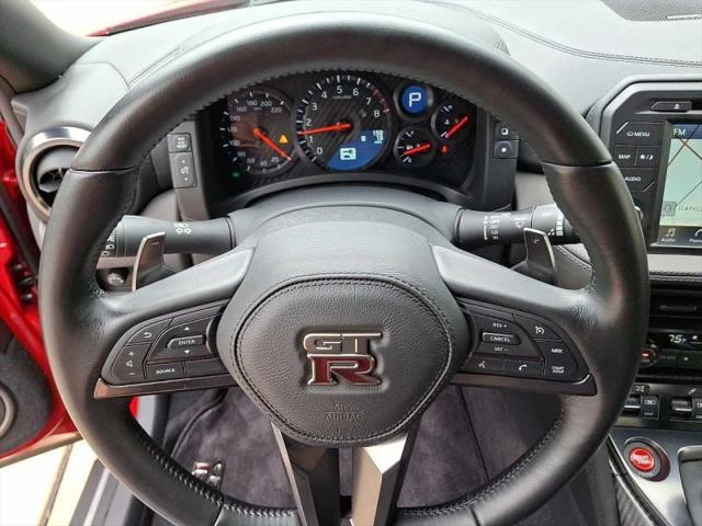 2020 Nissan GT-R Premium Dual-clutch 6-Speed Transmission