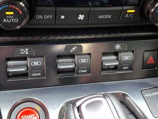 2020 Nissan GT-R Premium Dual-clutch 6-Speed Transmission