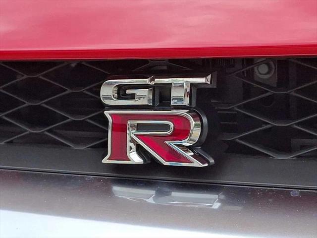 2020 Nissan GT-R Premium Dual-clutch 6-Speed Transmission