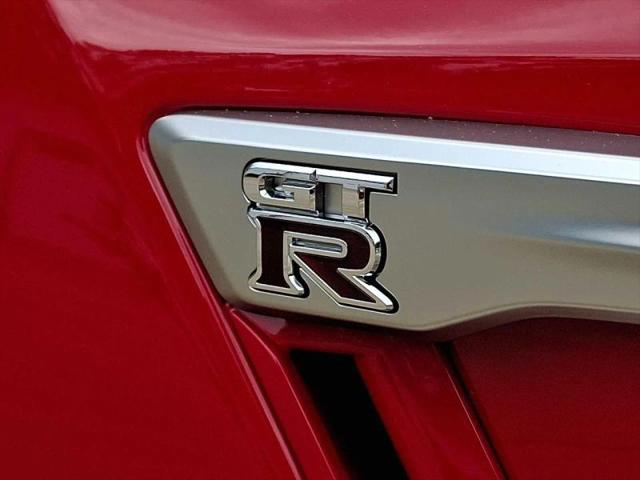 2020 Nissan GT-R Premium Dual-clutch 6-Speed Transmission
