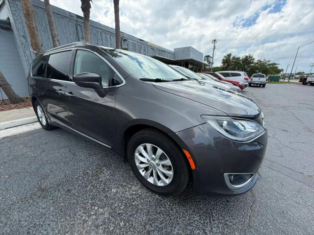2019 Chrysler Pacifica Touring L